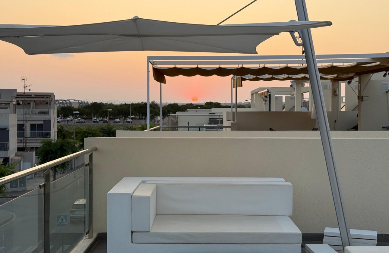 Reventa - Bungalow - Pilar de la Horadada - Mil Palmeras