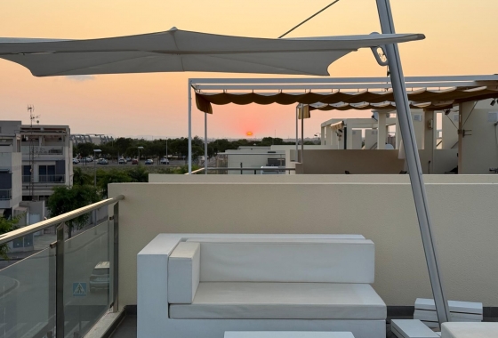 Reventa - Bungalow - Pilar de la Horadada - Mil Palmeras