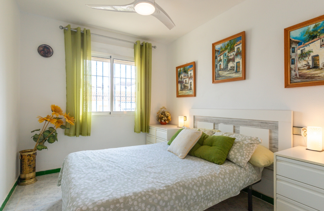 Reventa - Apartment - Orihuela Costa - Los Almendros-La Florida