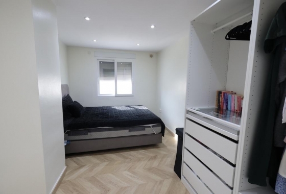 Reventa - Villa - Torrevieja - Los Balcones