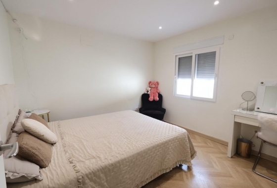 Reventa - Villa - Torrevieja - Los Balcones