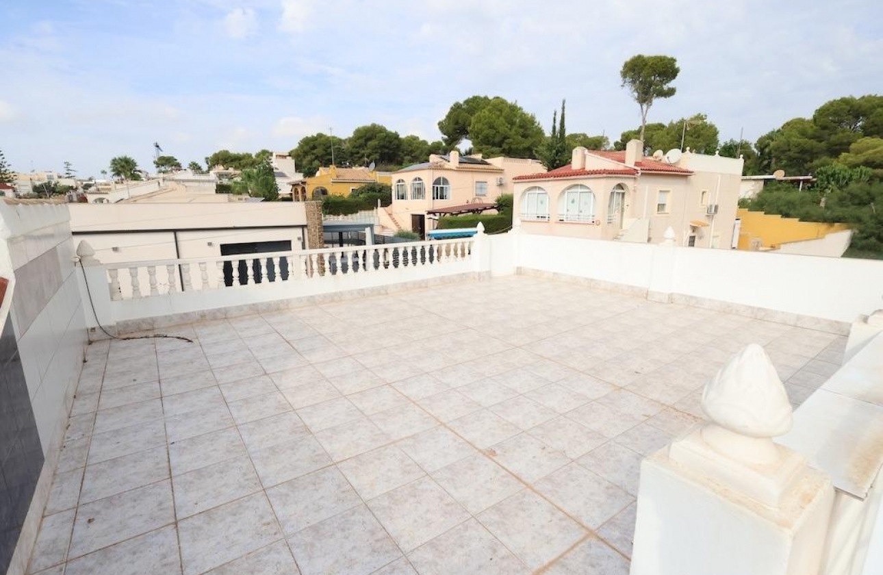 Reventa - Villa - Torrevieja - Los Balcones