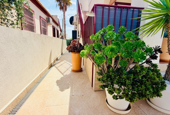 Resale - Semi-detached - Daya Nueva - Daya Vieja