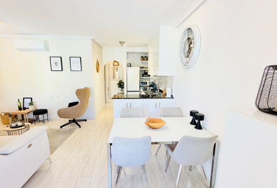 Resale - Semi-detached - Daya Nueva - Daya Vieja