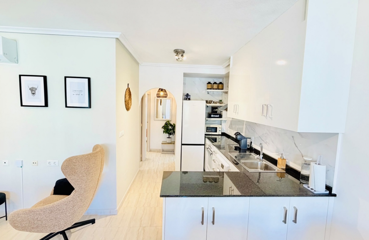 Resale - Semi-detached - Daya Nueva - Daya Vieja
