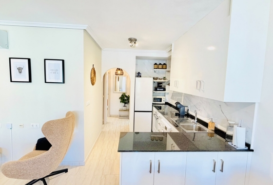 Resale - Semi-detached - Daya Nueva - Daya Vieja