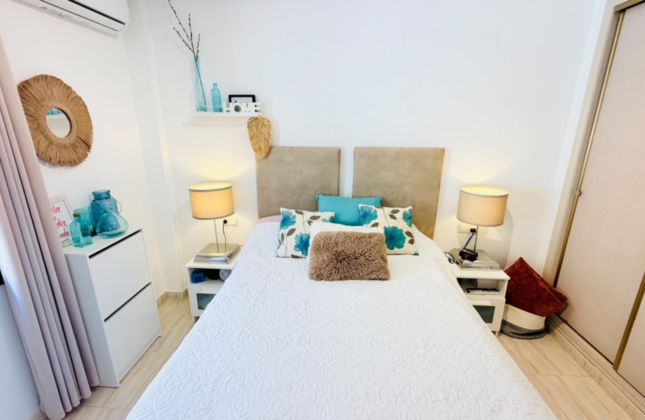 Resale - Semi-detached - Daya Nueva - Daya Vieja