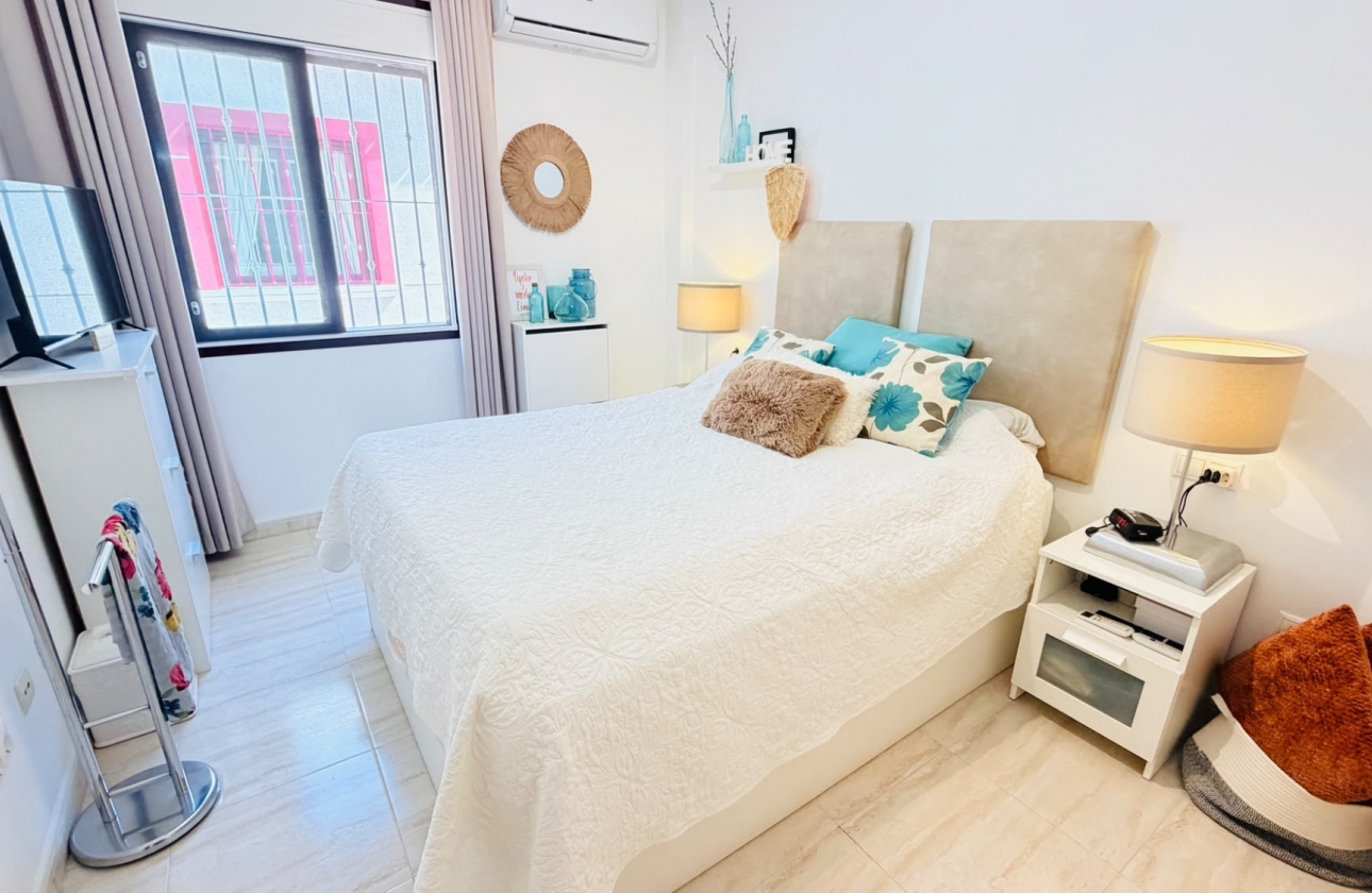 Resale - Semi-detached - Daya Nueva - Daya Vieja