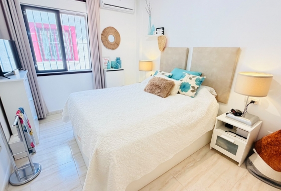 Resale - Semi-detached - Daya Nueva - Daya Vieja