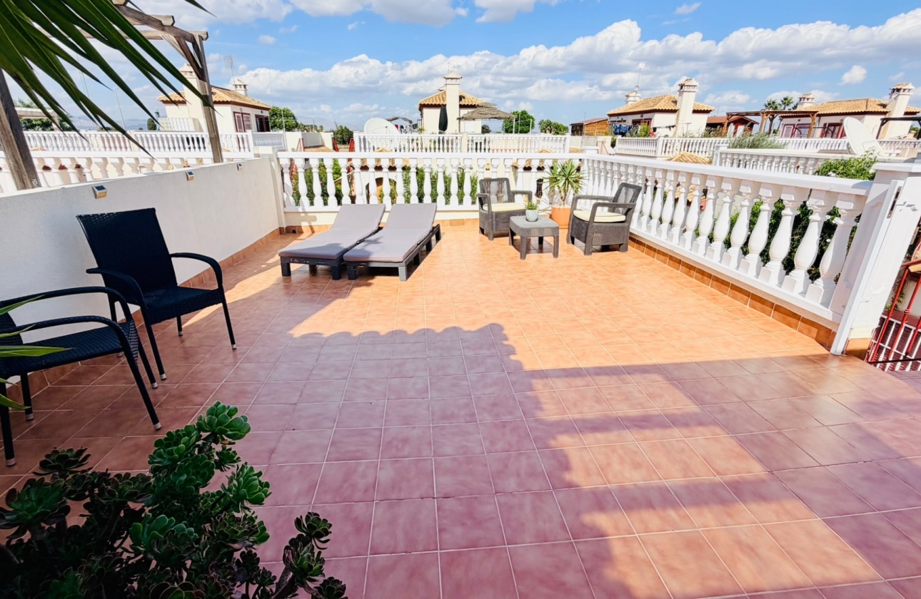 Resale - Semi-detached - Daya Nueva - Daya Vieja