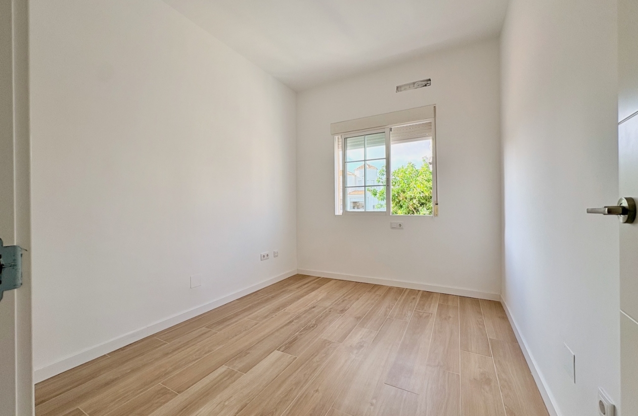 Resale - Single Family Home - Orihuela - Los Balcones