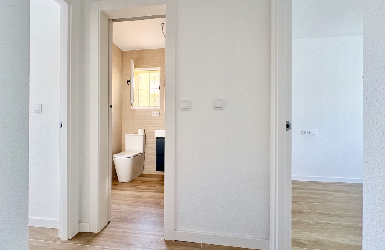 Resale - Single Family Home - Orihuela - Los Balcones