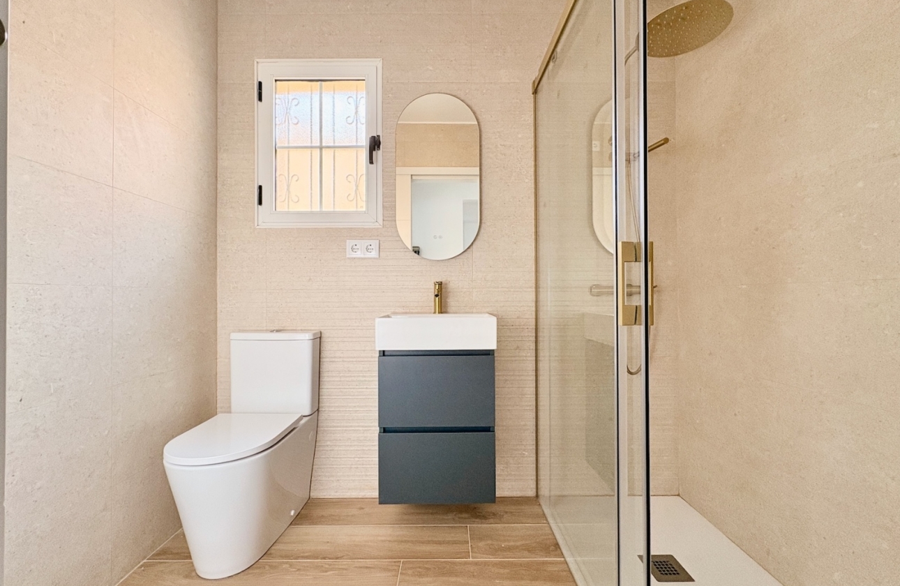 Resale - Single Family Home - Orihuela - Los Balcones