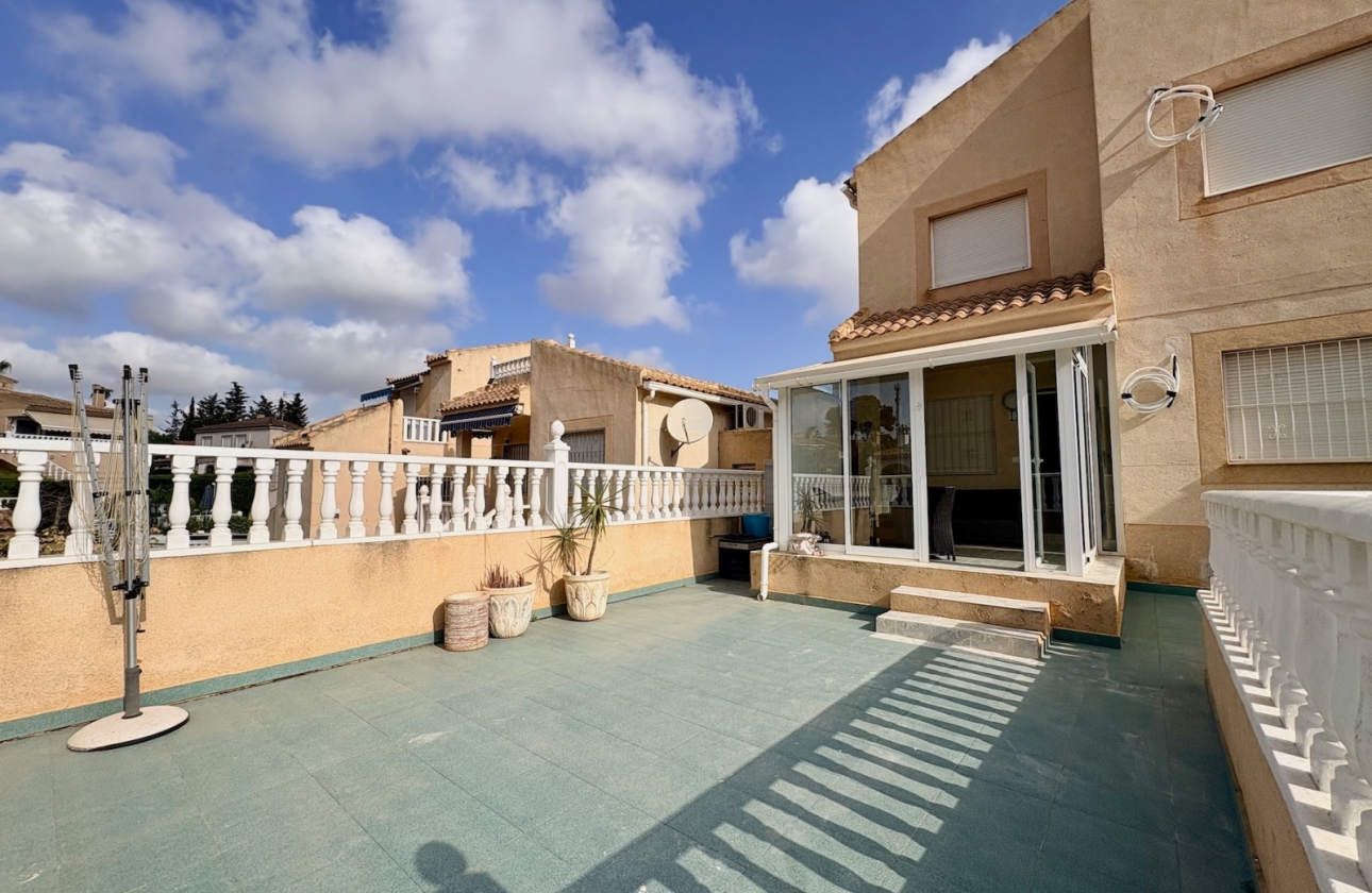 Resale - Single Family Home - Orihuela - Los Balcones