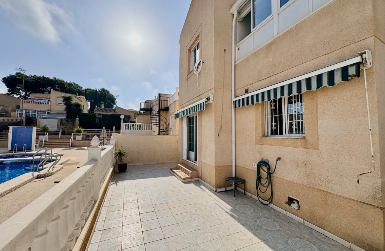 Resale - Single Family Home - Orihuela - Los Balcones
