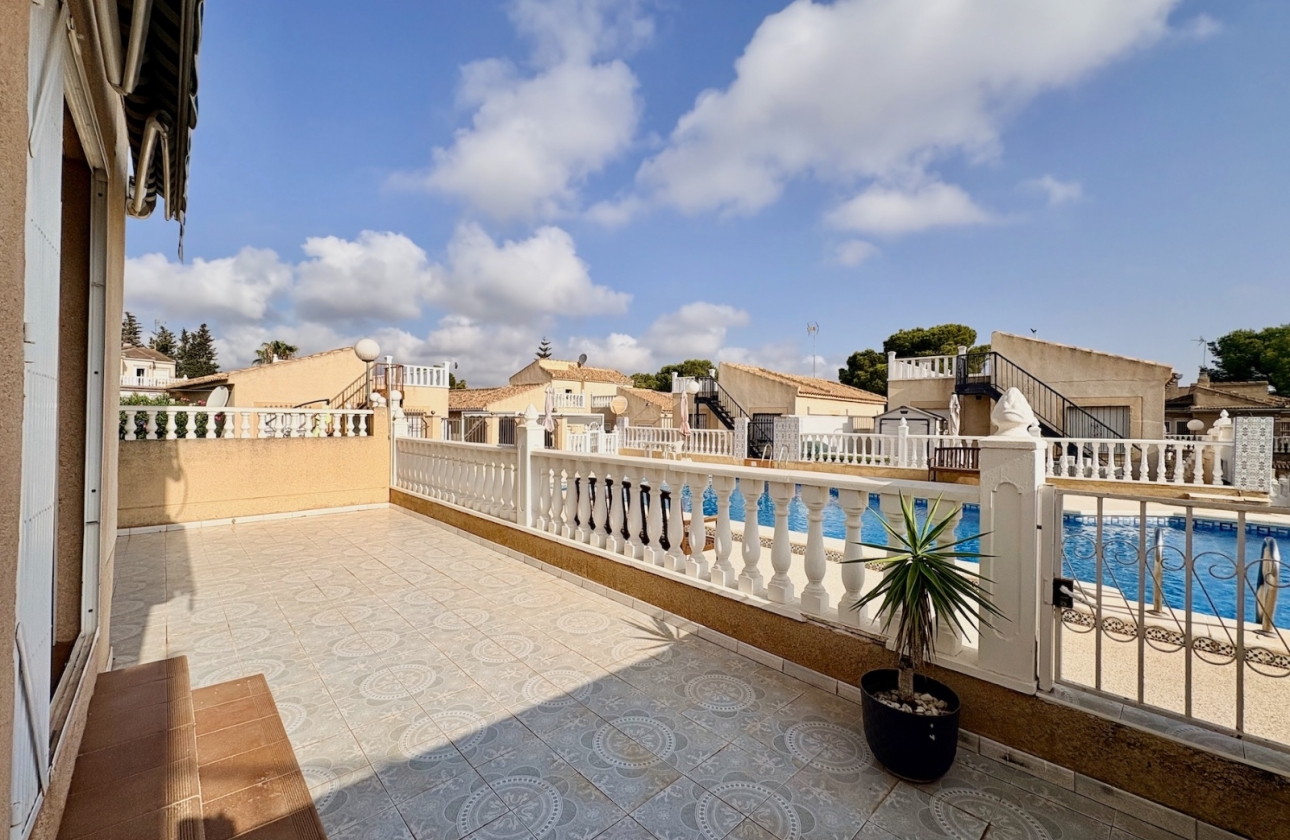 Resale - Single Family Home - Orihuela - Los Balcones