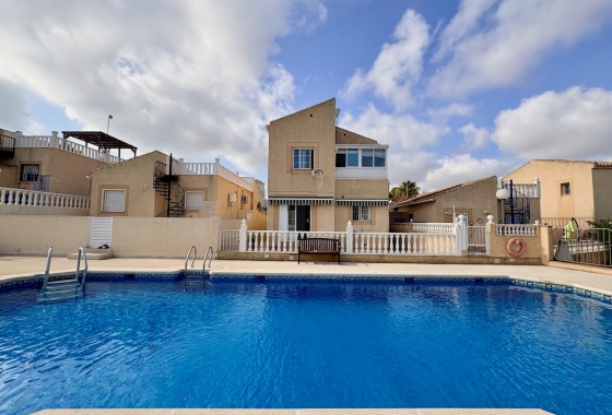 Resale - Single Family Home - Orihuela - Los Balcones