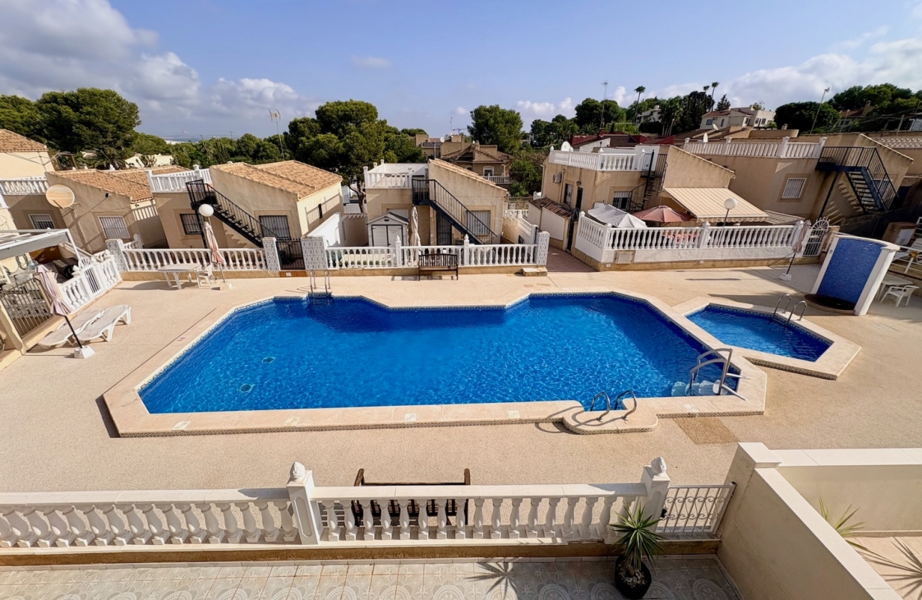 Resale - Single Family Home - Orihuela - Los Balcones