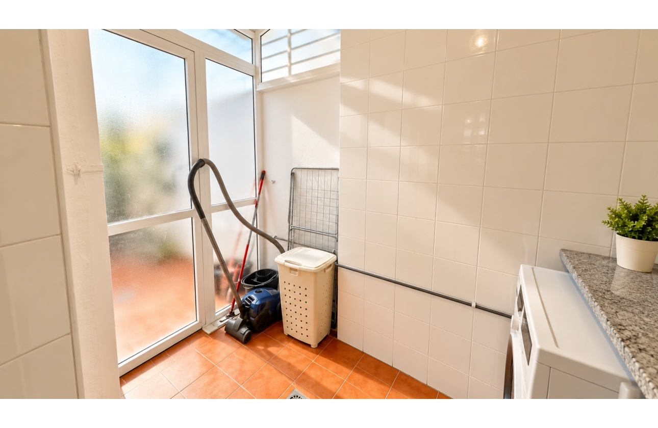 Reventa - Bungalow - Torrevieja - La Ciñuelica