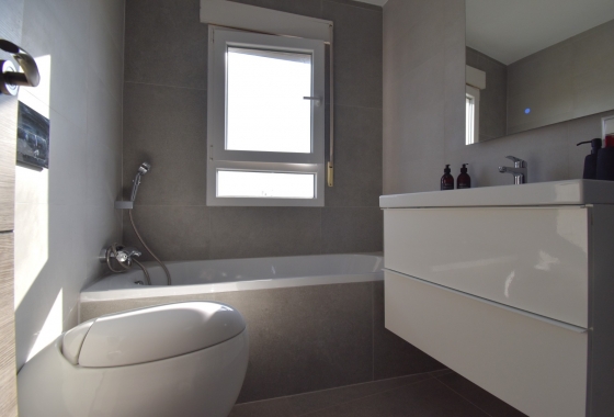 Resale - Apartment - Orihuela Costa - Las Filipinas