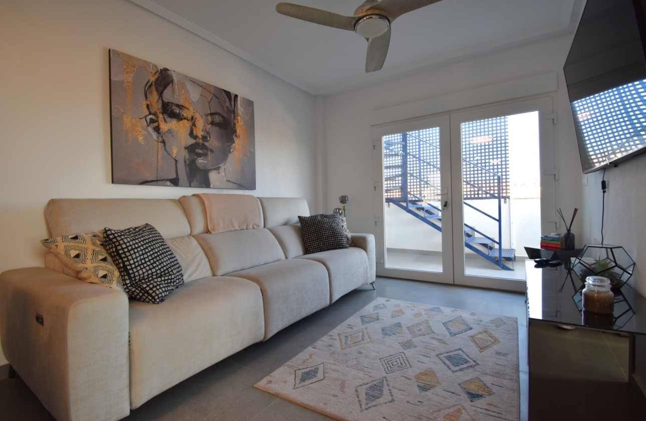 Resale - Apartment - Orihuela Costa - Las Filipinas
