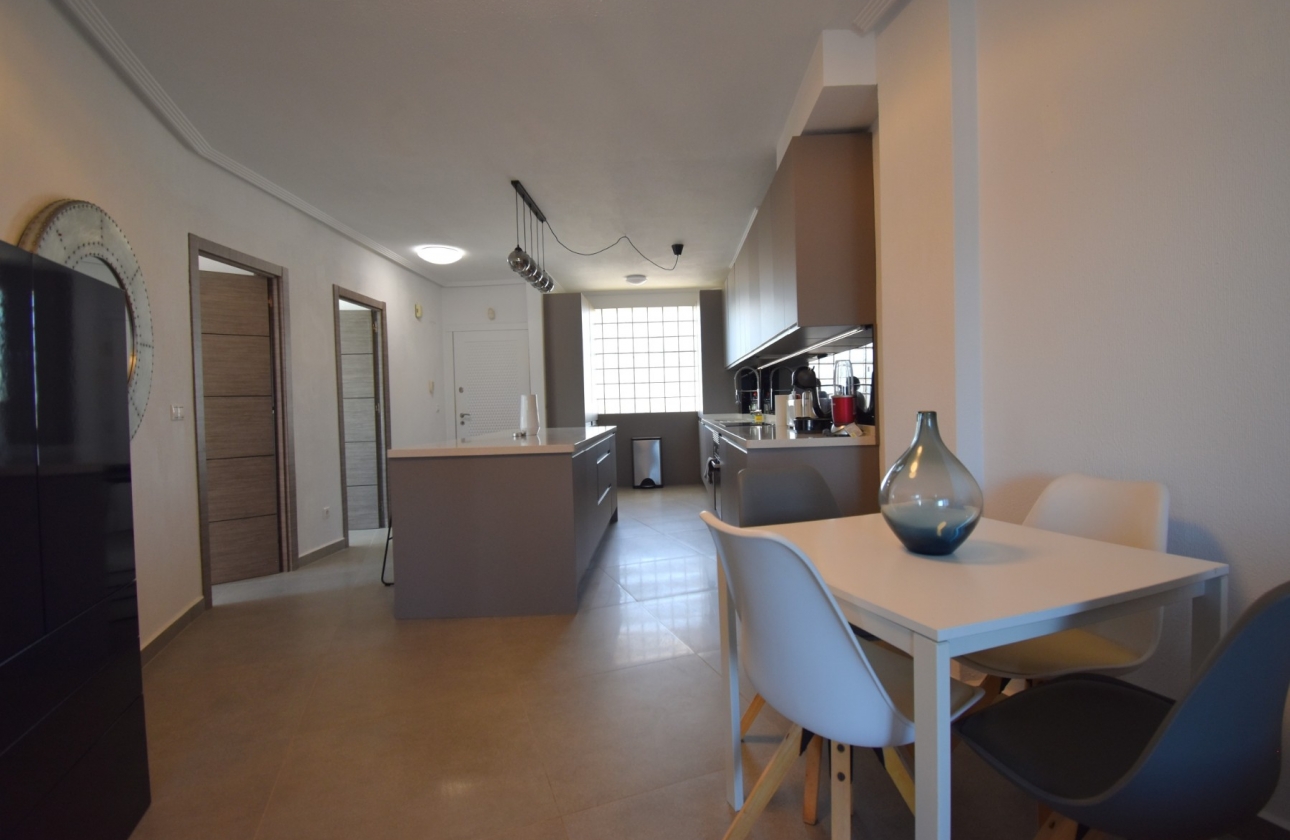 Resale - Apartment - Orihuela Costa - Las Filipinas