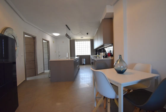 Resale - Apartment - Orihuela Costa - Las Filipinas