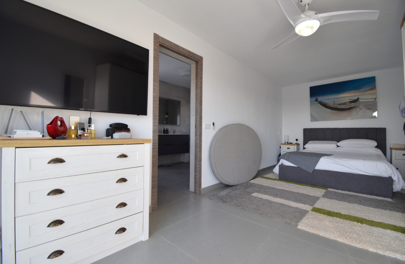 Resale - Apartment - Orihuela Costa - Las Filipinas