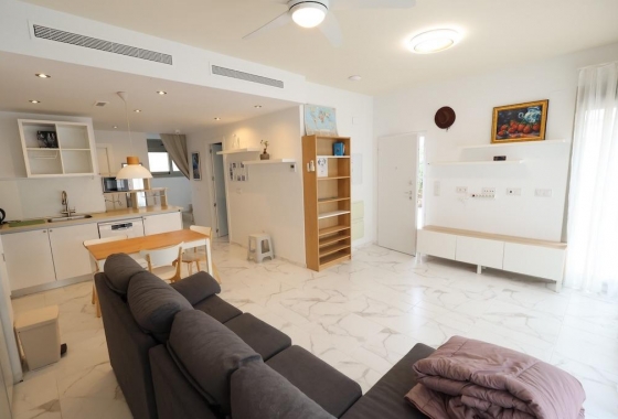 Resale - Villa - Orihuela Costa - Villamartín