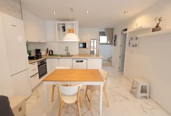 Resale - Villa - Orihuela Costa - Villamartín