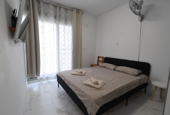 Resale - Villa - Orihuela Costa - Villamartín