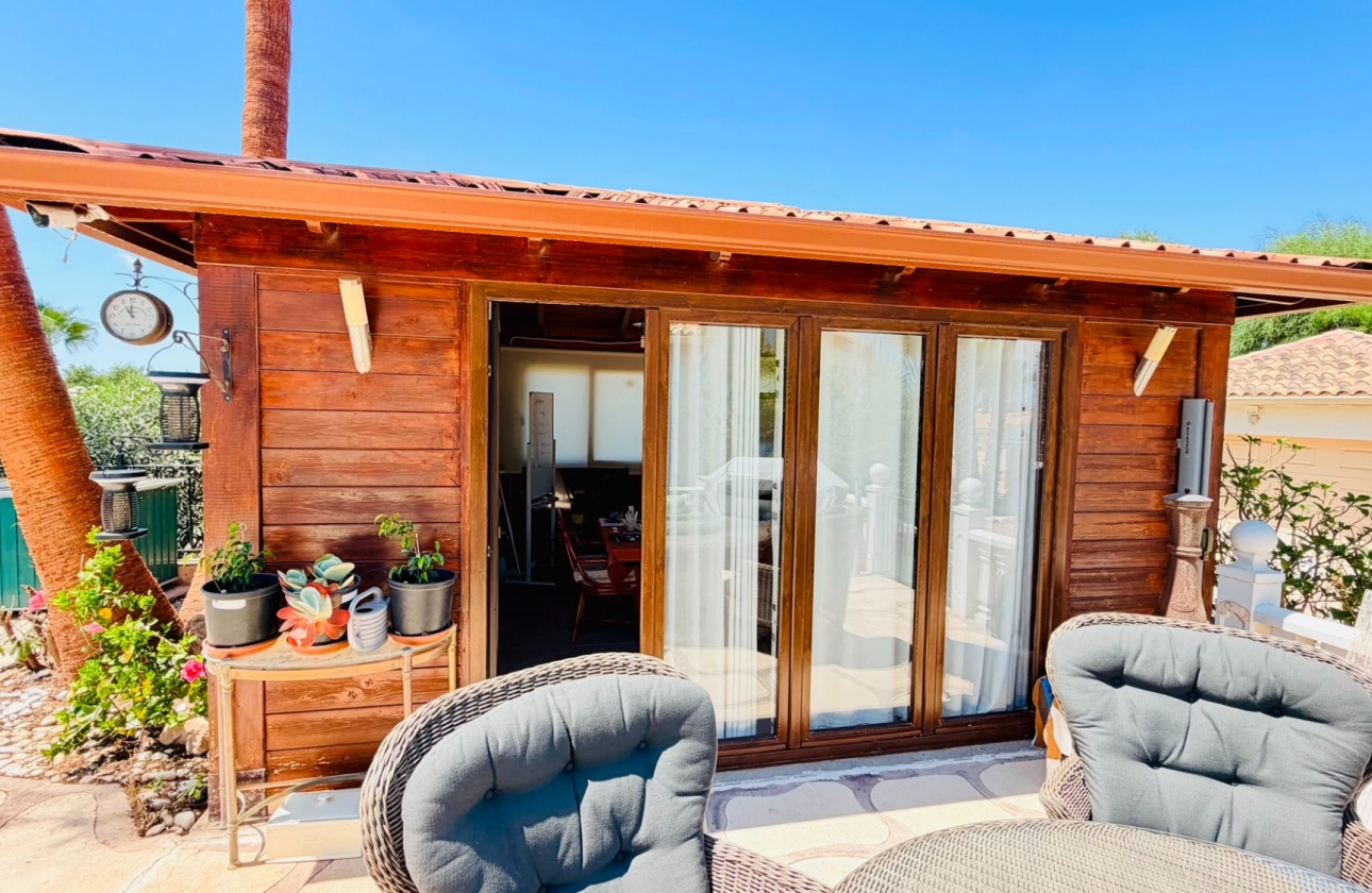 Resale - Villa - Daya Nueva - Daya Vieja