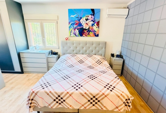 Resale - Villa - Daya Nueva - Daya Vieja