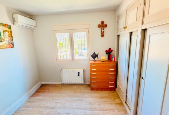 Resale - Villa - Daya Nueva - Daya Vieja