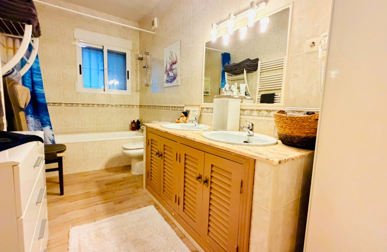 Resale - Villa - Daya Nueva - Daya Vieja