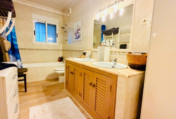 Resale - Villa - Daya Nueva - Daya Vieja