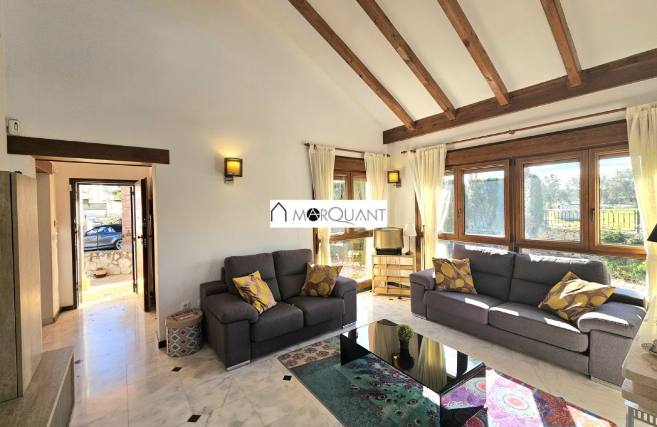Reventa - Villa - Algorfa - La Finca