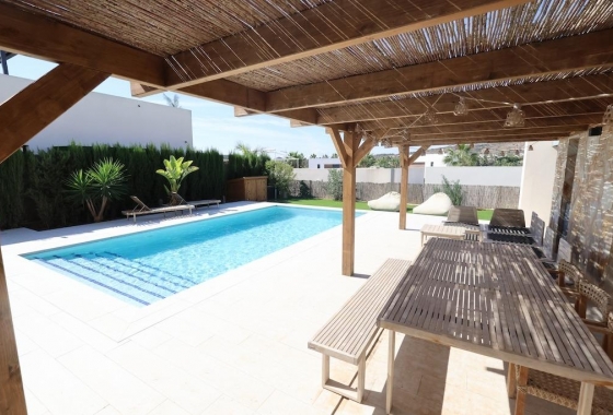 Reventa - Villa - Algorfa - Comunidad valenciana