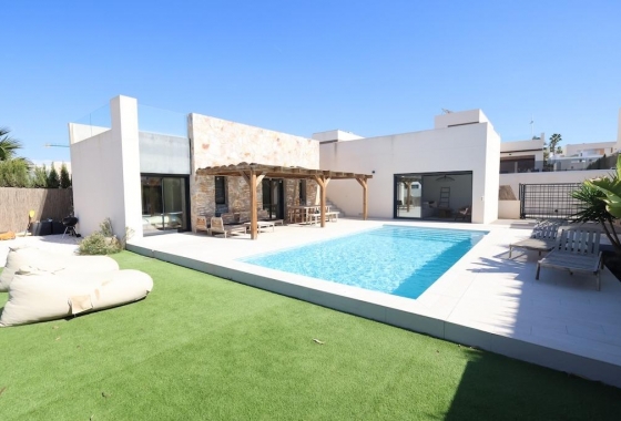 Reventa - Villa - Algorfa - Comunidad valenciana