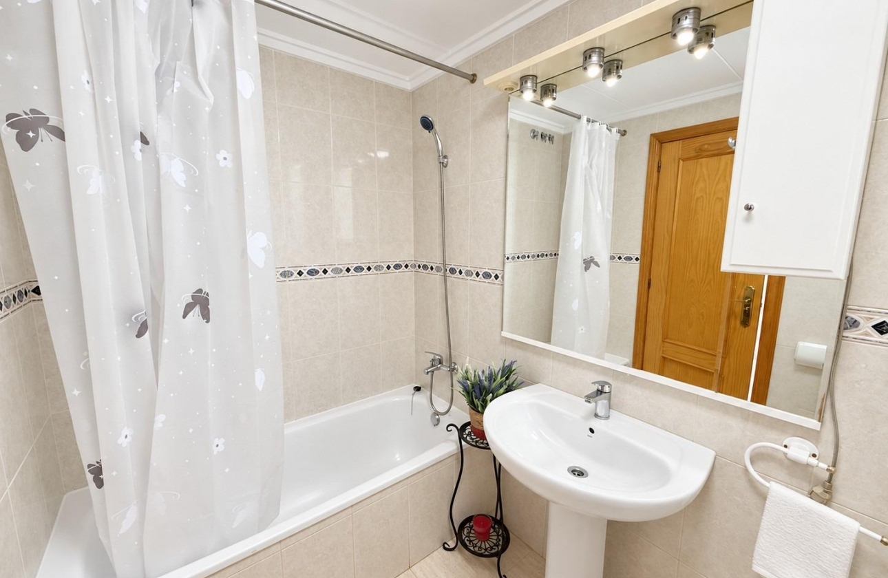 Rynek wtórny - Apartament - Torrevieja - Centro
