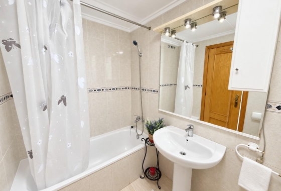 Rynek wtórny - Apartament - Torrevieja - Centro