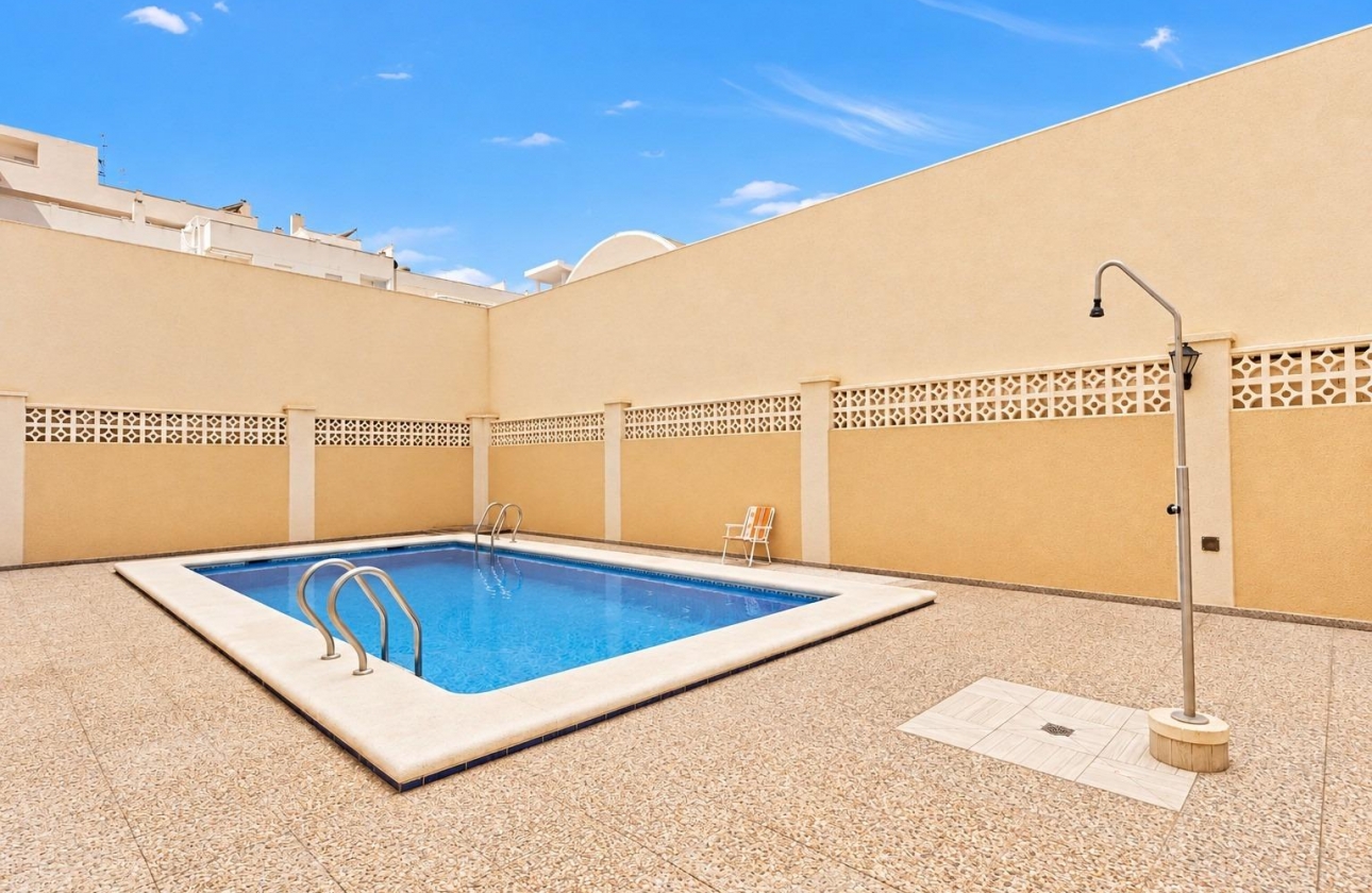 Rynek wtórny - Apartament - Torrevieja - Centro