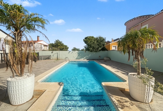 Resale - Villa - Pilar de la Horadada - Pinar de Campoverde