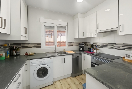 Resale - Villa - Pilar de la Horadada - Pinar de Campoverde
