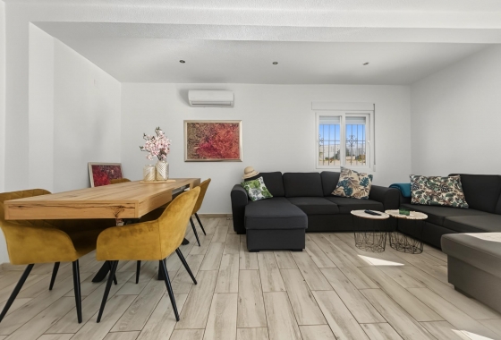 Resale - Villa - Pilar de la Horadada - Pinar de Campoverde