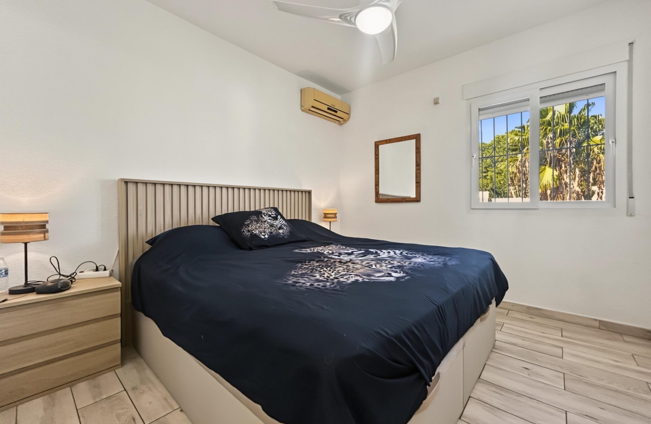 Resale - Villa - Pilar de la Horadada - Pinar de Campoverde