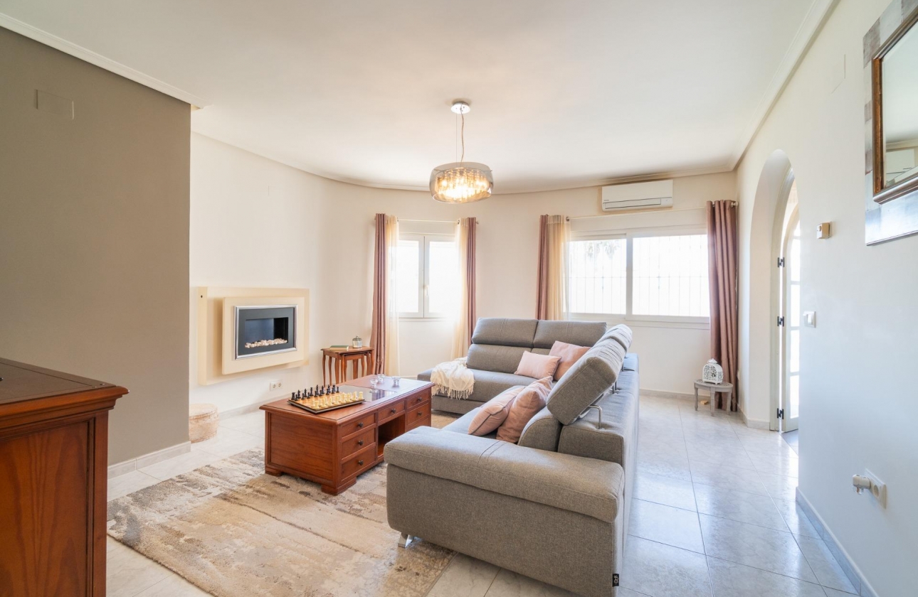 Rynek wtórny - Villa - Orihuela Costa - Playa Flamenca