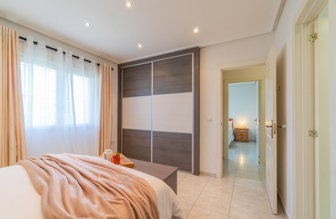 Rynek wtórny - Villa - Orihuela Costa - Playa Flamenca