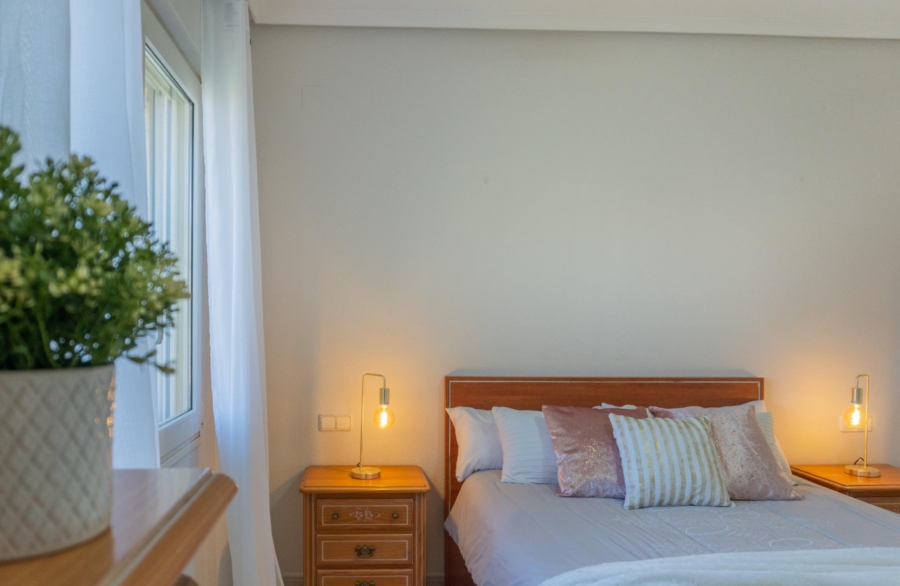 Rynek wtórny - Villa - Orihuela Costa - Playa Flamenca