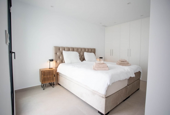 Resale - Villa - Dolores